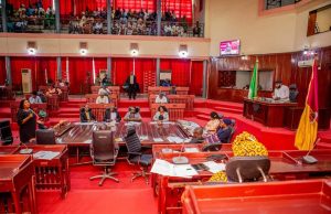 JUST IN: Oyo Assembly Defends Makinde’s N300bn Loan, Labels Saki West Rep Assembly’s Least Active Member
