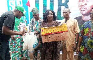 2027: APC John Bamibe Empowers Ido Residents with Poultry Initiative