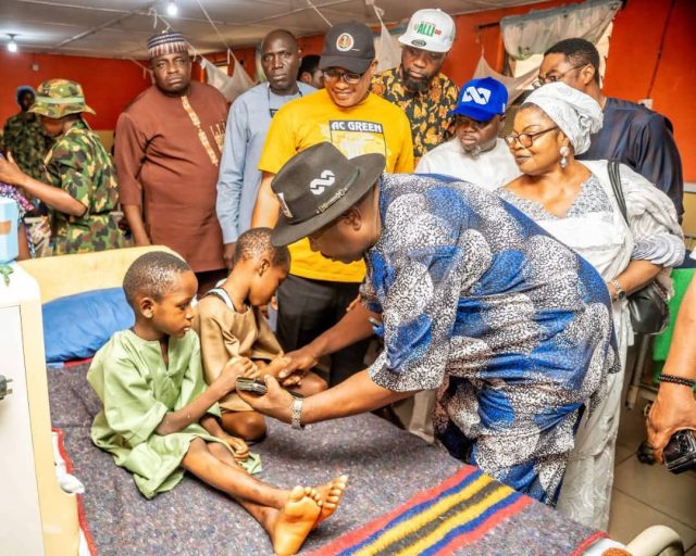 BSA Visits Oriire Victims